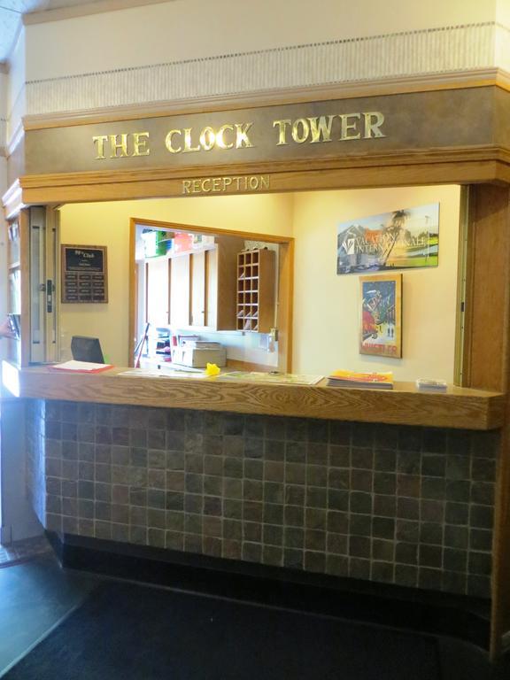 Clock Tower Resort Вістлер Екстер'єр фото